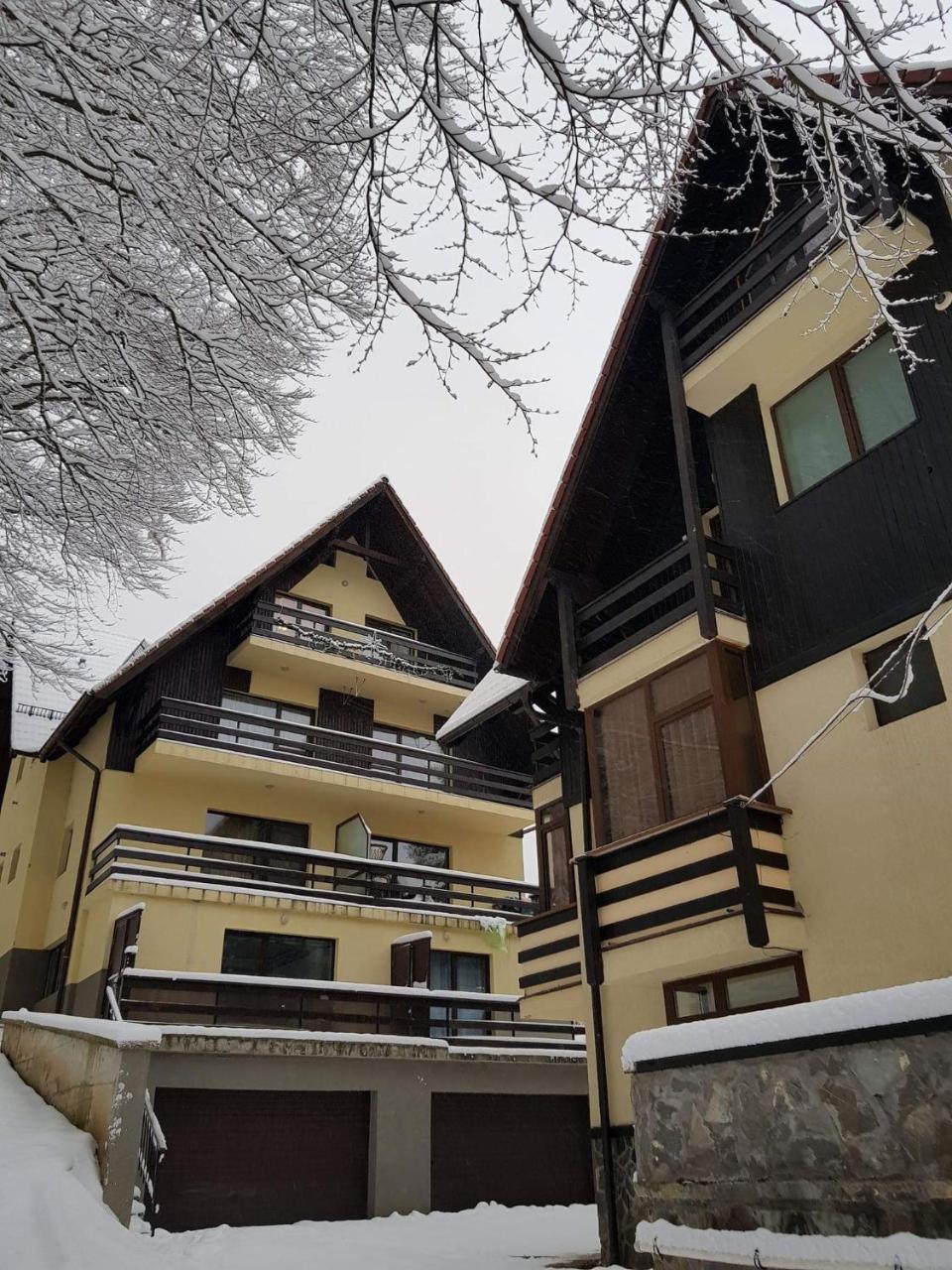 Apartament Kalinderu K1 Буштені Екстер'єр фото